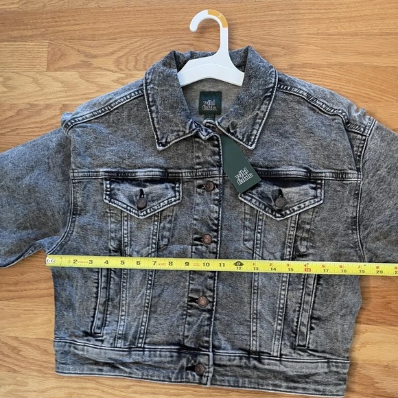 Wild Fable Cropped Denim Jean Jacket- Stone Washed Size S NEW - Picture 4 of 9